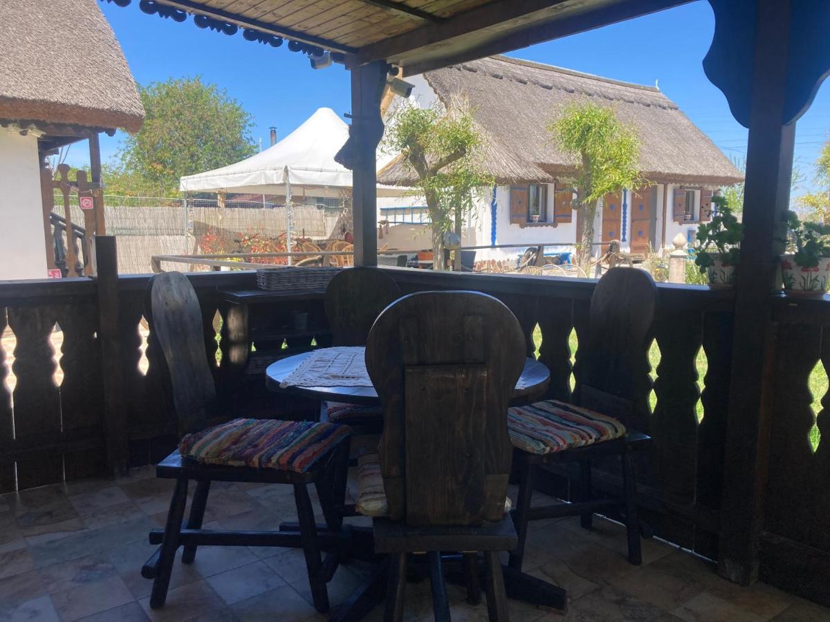 Casa Soarelui Hotel Murighiol Bagian luar foto